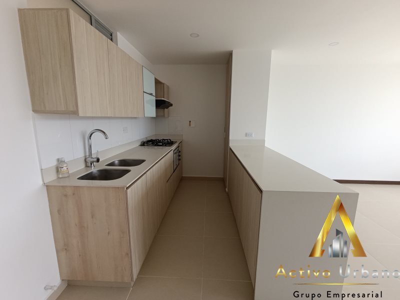 foto_104227_901271444_0147262854_ss