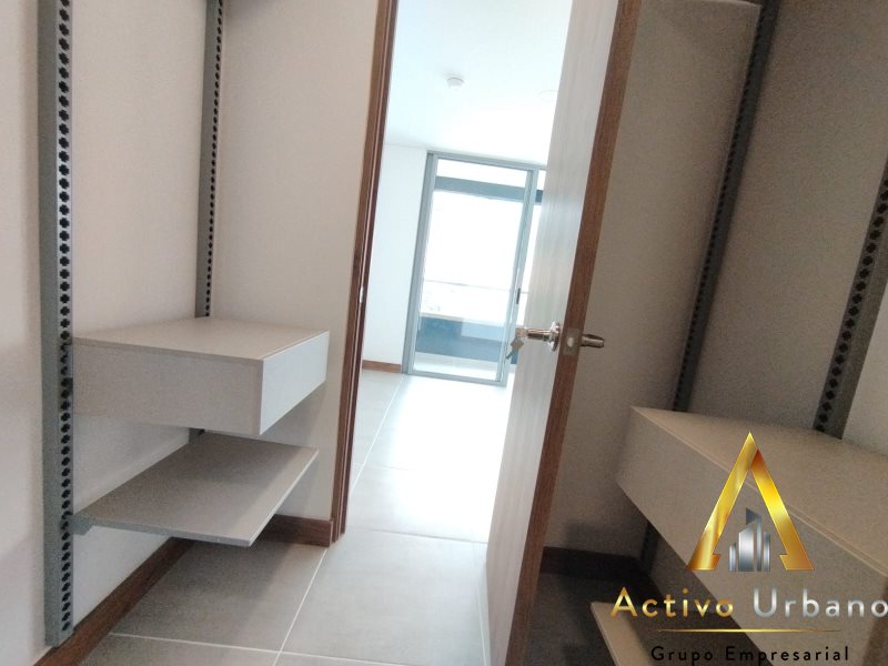 foto_104227_901271444_3629933414_ss