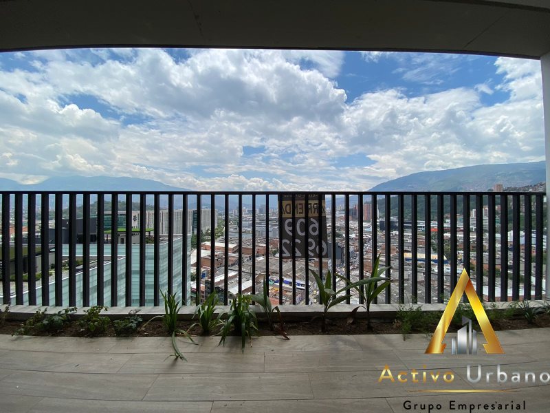 foto_104227_901271444_8213152906_ss