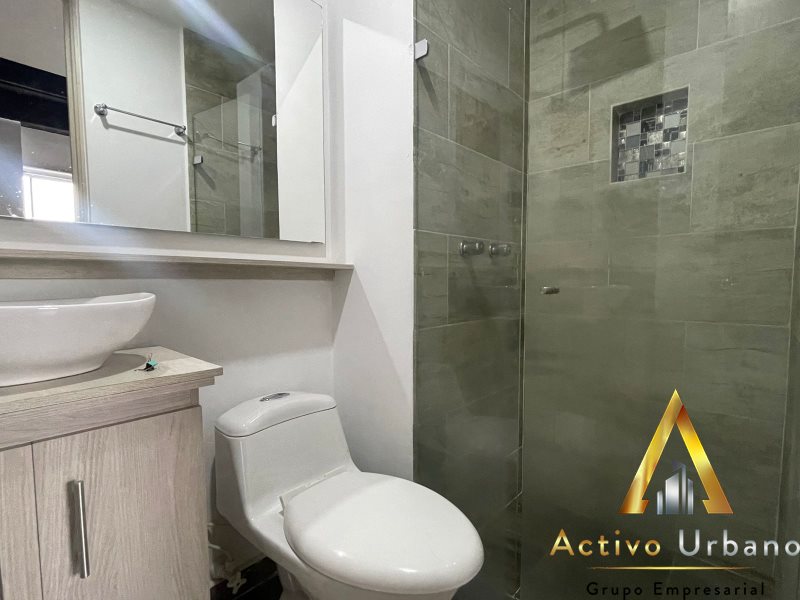 foto_104581_901271444_2113477600_ss