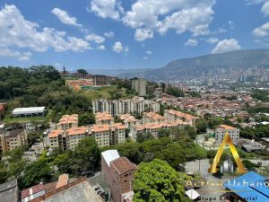 foto_104581_901271444_8028996533_ss