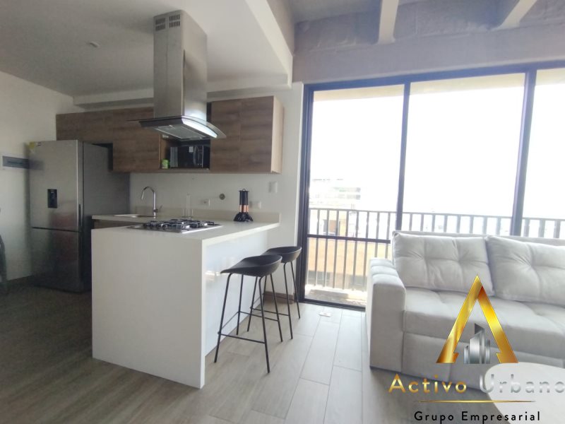 foto_104581_901271444_8396925920_ss