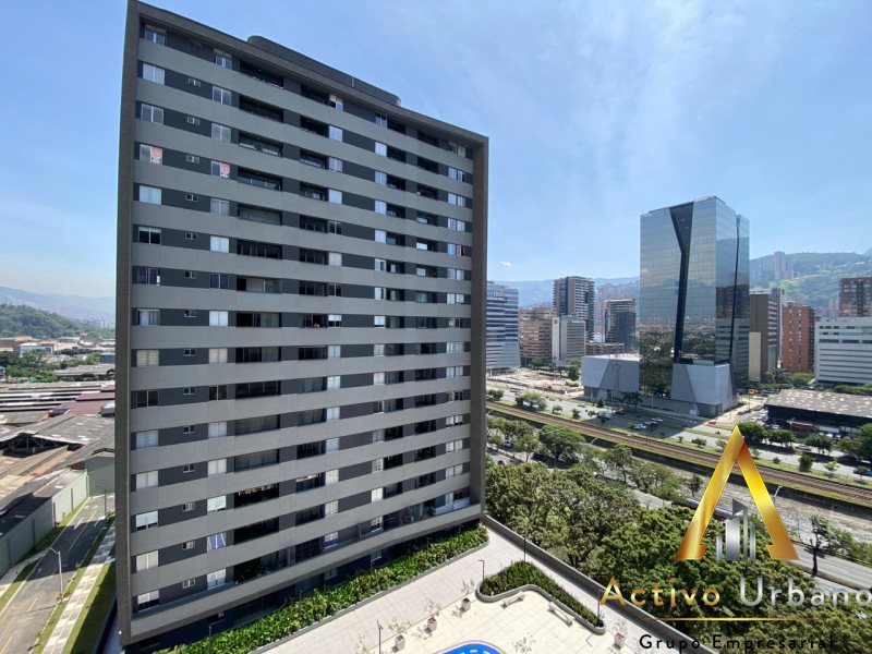 foto_104581_901271444_9256752701_ss