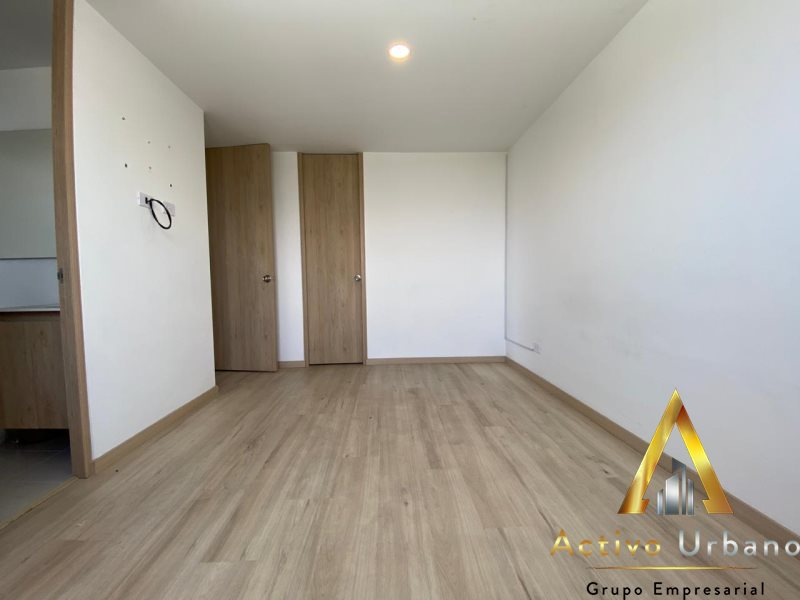 foto_104581_901271444_9386637883_ss