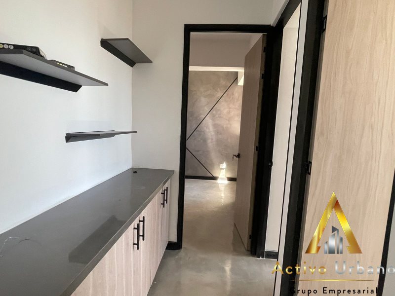 foto_104581_901271444_9722114191_ss