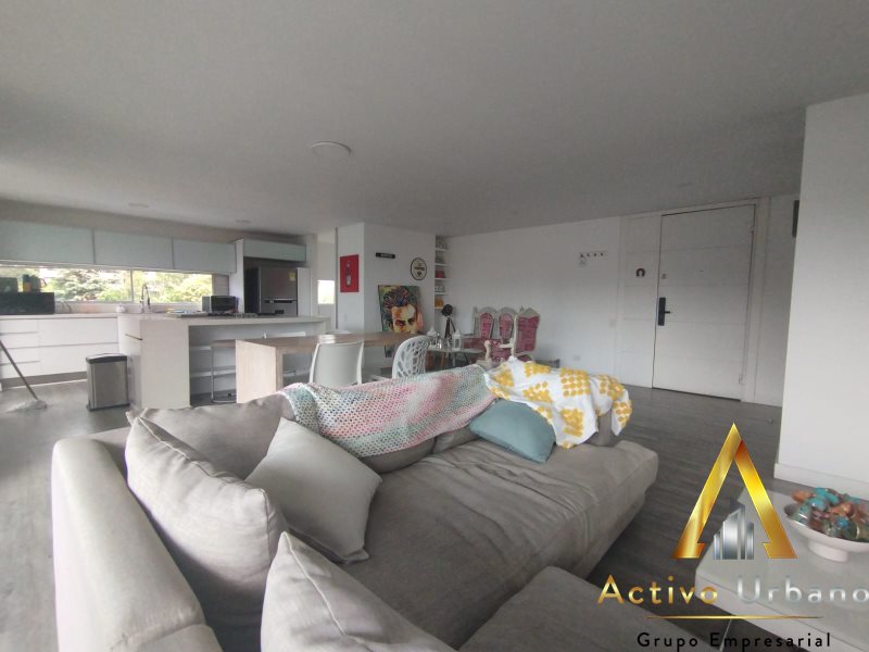 foto_104586_901271444_0307661530_ss