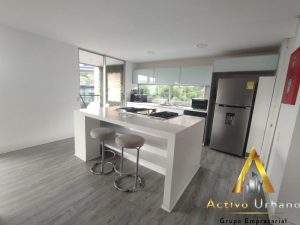 foto_104586_901271444_0384248633_ss