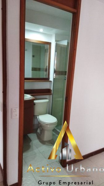 foto_104586_901271444_1888078136_ss