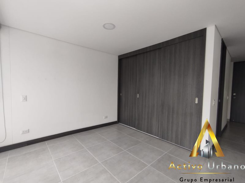 foto_104586_901271444_7316124308_ss