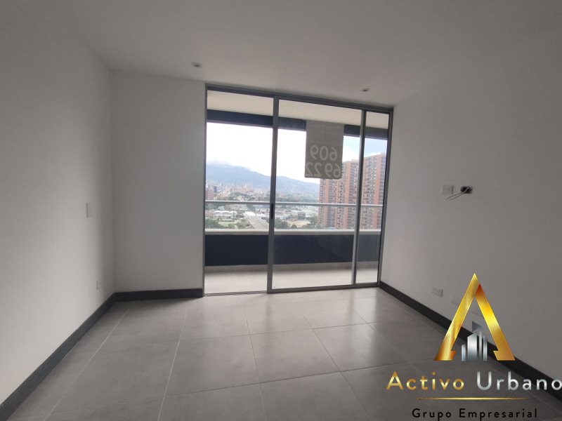 foto_104586_901271444_8241590726_ss