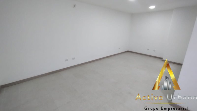 foto_104782_901271444_0122080770_ss