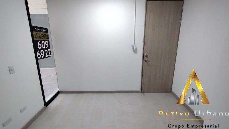 foto_104782_901271444_0123884603_ss