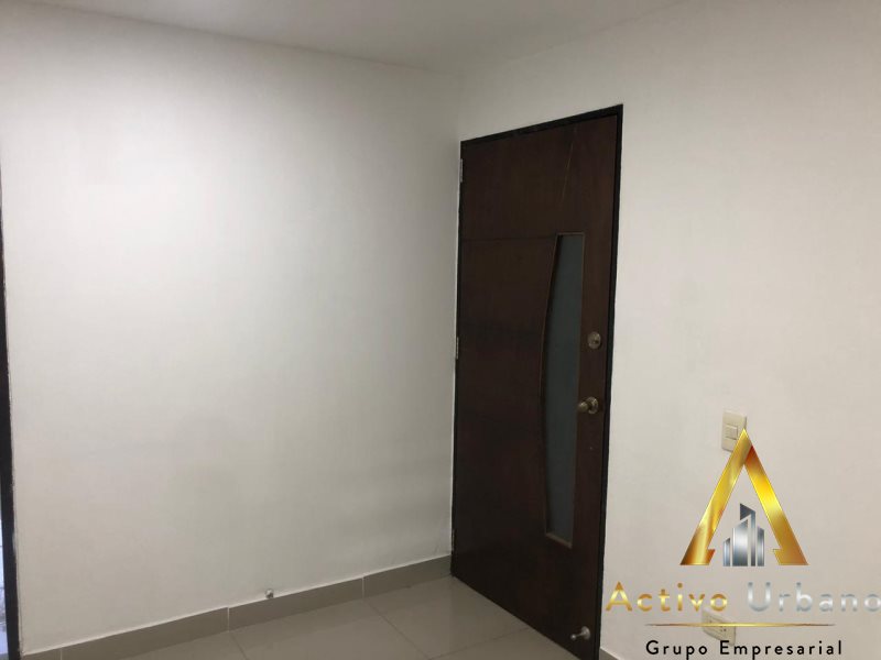 foto_104782_901271444_1342593488_ss