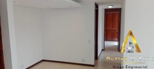 foto_104782_901271444_3047673790_ss