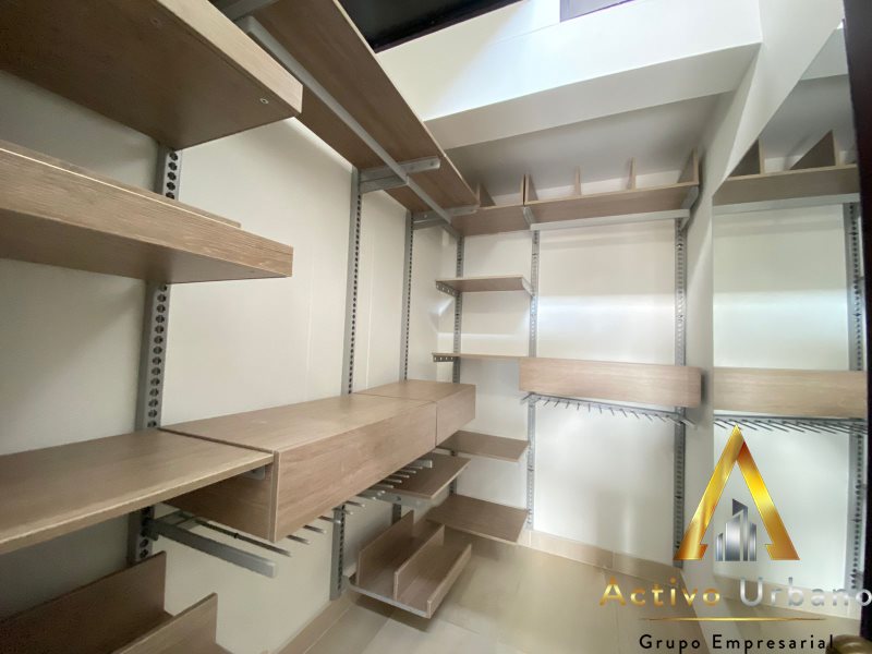 foto_104782_901271444_3169516968_ss