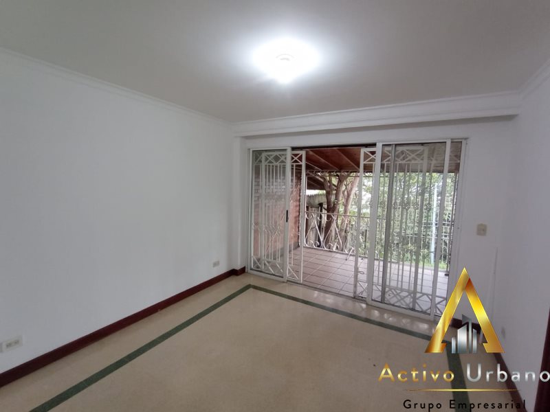 foto_104782_901271444_3661572672_ss