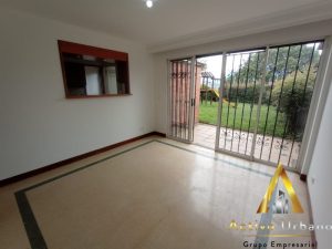 foto_104782_901271444_4383513539_ss