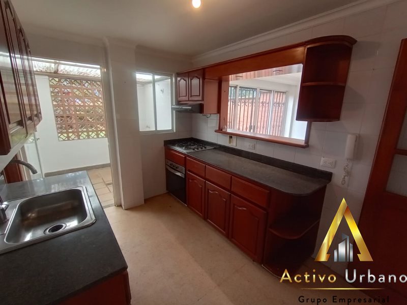 foto_104782_901271444_4389495387_ss