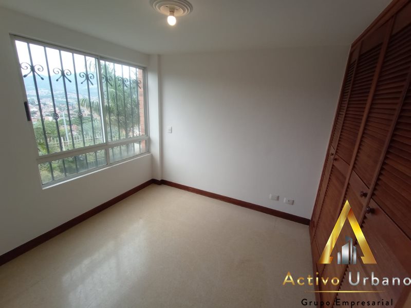 foto_104782_901271444_4432492739_ss