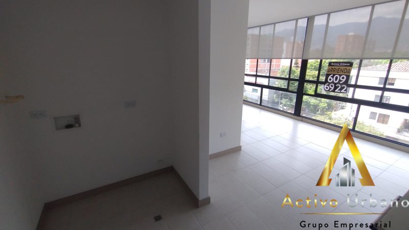 foto_104782_901271444_5739310505_ss