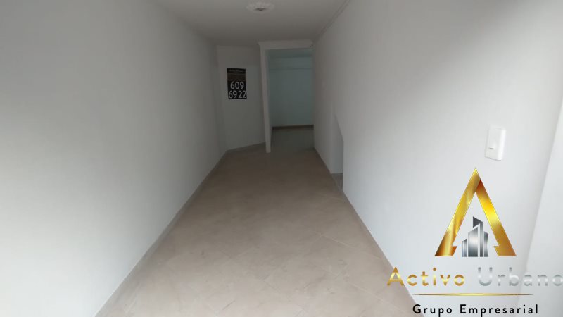 foto_104782_901271444_5987676545_ss