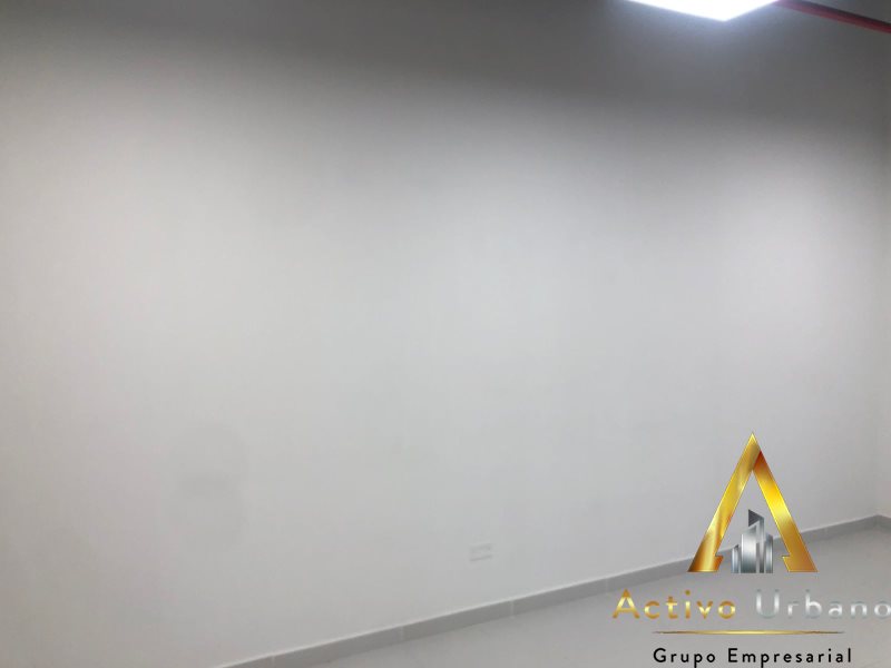 foto_104782_901271444_6070399145_ss