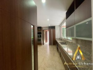 foto_104782_901271444_7586005834_ss