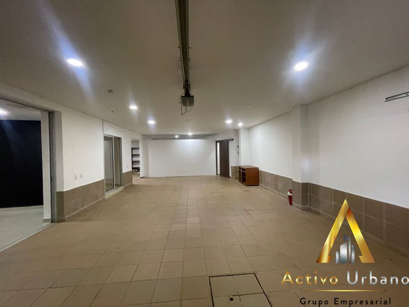 foto_104782_901271444_7642594116_ss