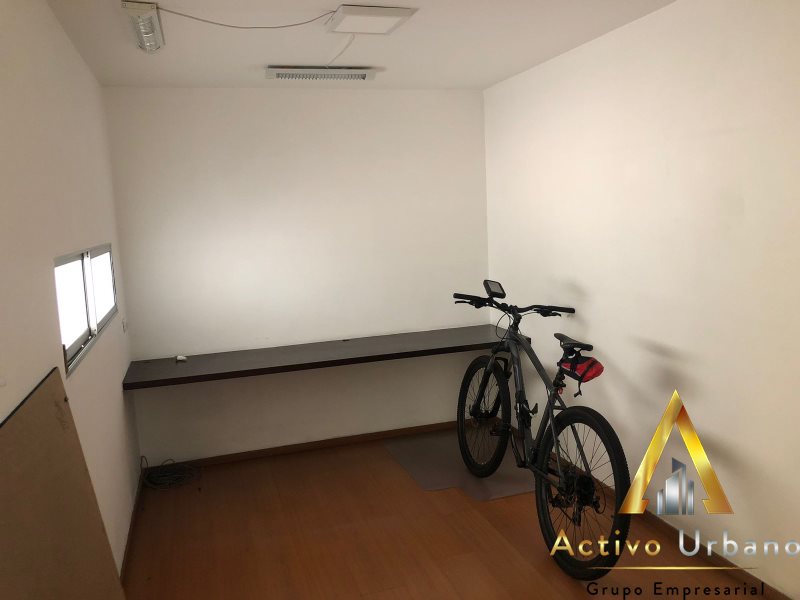 foto_104782_901271444_8321042965_ss