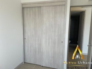 foto_104782_901271444_8715333381_ss