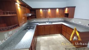 foto_104782_901271444_8917934505_ss