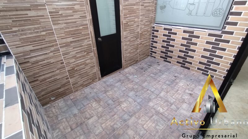 foto_104782_901271444_8951032987_ss