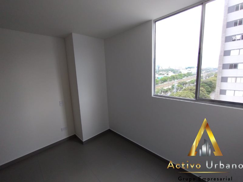 foto_32721_901271444_0329451648_ss