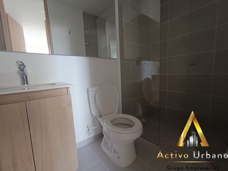 foto_32721_901271444_2189690511_ss