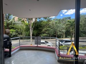 foto_104586_901271444_9037350014_ss