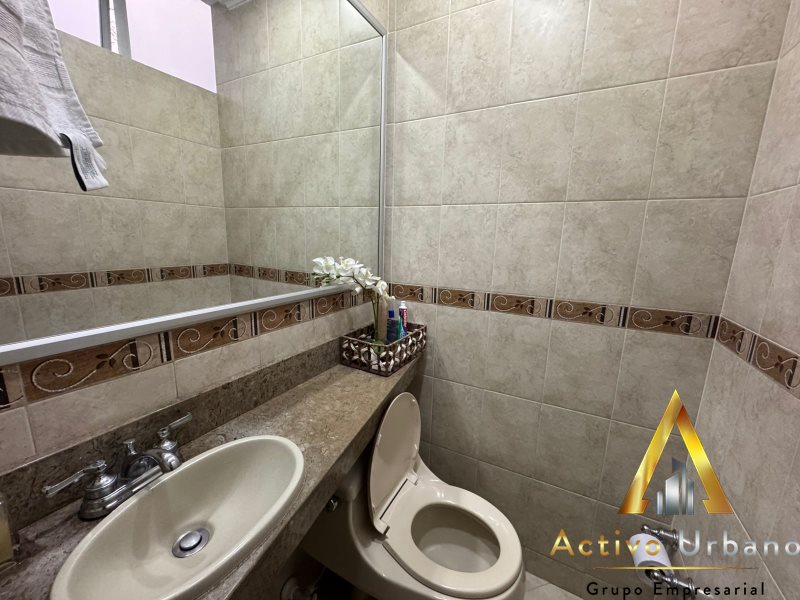 foto_104586_901271444_9051578966_ss