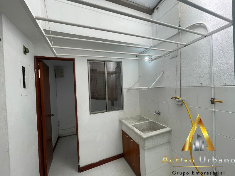 foto_104782_901271444_0327347922_ss