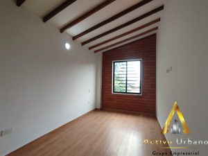 foto_104782_901271444_0427213844_ss