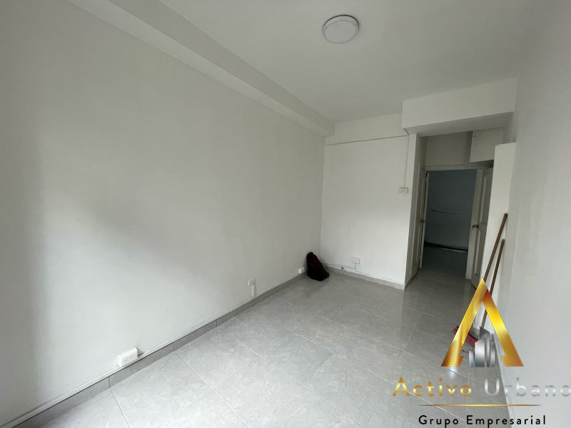 foto_104782_901271444_0725519028_ss