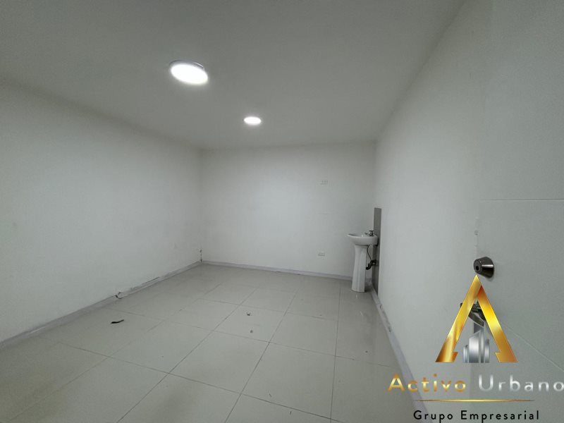 foto_104782_901271444_3296661853_ss