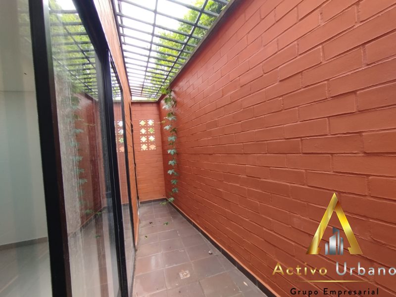 foto_104782_901271444_5352648592_ss