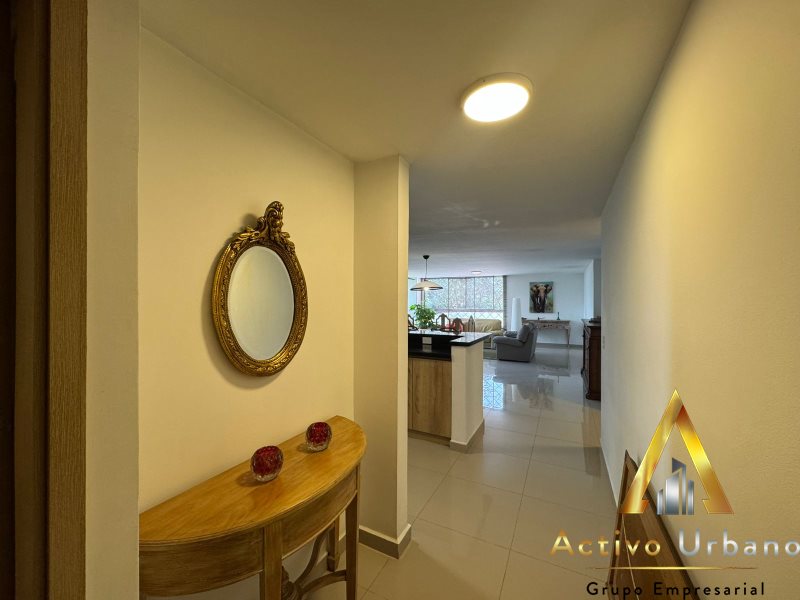 foto_104782_901271444_5734628340_ss