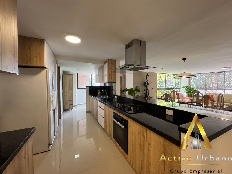 foto_104782_901271444_5735109435_ss