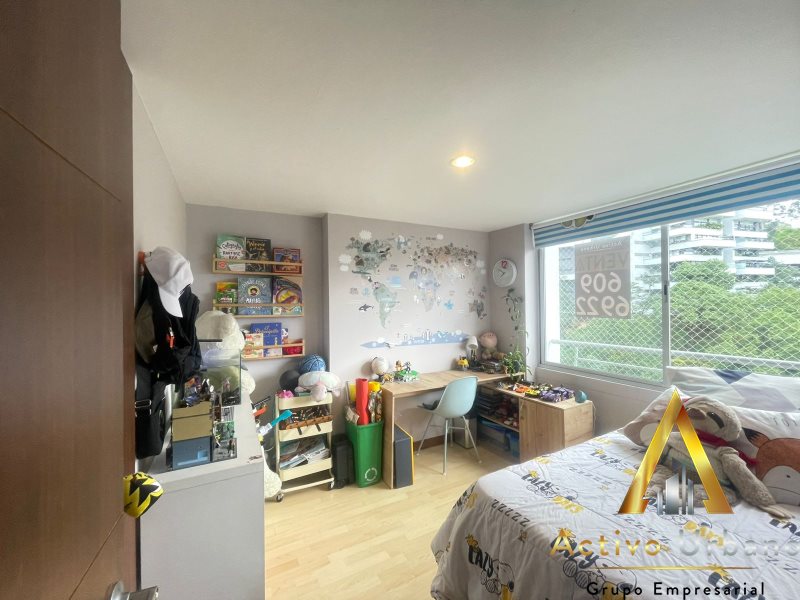 foto_104782_901271444_5950155357_ss