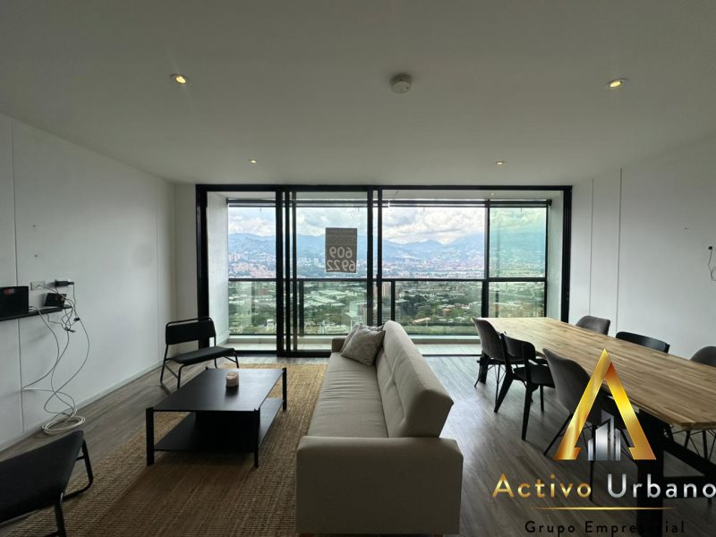 foto_104782_901271444_7235576922_ss