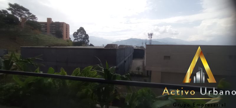 foto_104782_901271444_7703051900_ss