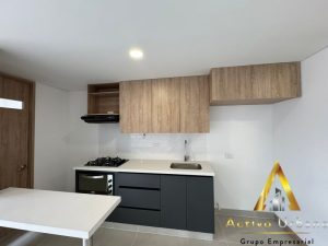 foto_104782_901271444_8450963726_ss