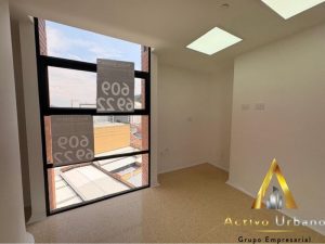 foto_104782_901271444_9056048958_ss