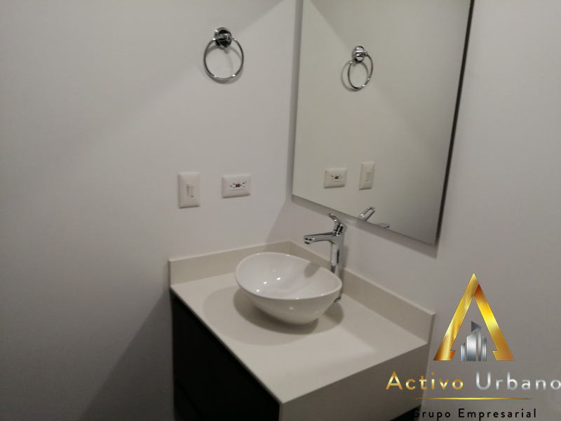 foto_32721_901271444_8065749689_ss