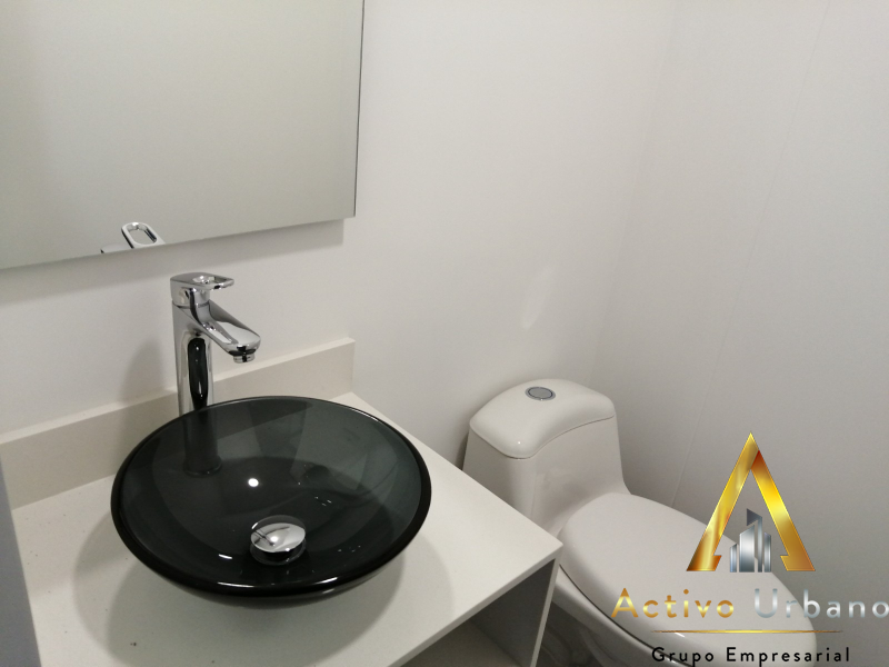 foto_32721_901271444_8123863044_ss